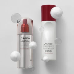 Shiseido Revitalizing Treatment Softener 150 Ml 9 Shiseido Revitalizing Treatment Softener 150 Ml -Collistar Negozio 6465a056e39ee1e466283592