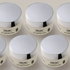 Crema Notte Rigenerante E Ristrutturante 50 Ml 10 Crema Notte Rigenerante E Ristrutturante 50 Ml -Collistar Negozio 646821afe39ee120bf61b0c8