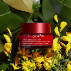 Clarins Multi-Intensive Crema Antietà Giorno Tutti I Tipi Di Pelle 50 Ml -Collistar Negozio 6495fc19e39ee1458e1160d2