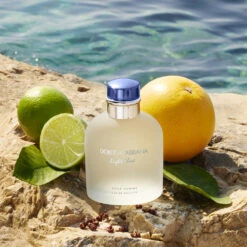 Dolce & Gabbana Cofanetto Light Blue Pour Homme Eau De Toilette + Aftershave Balm -Collistar Negozio 649971895fb8e01290991ac9